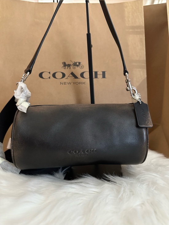 Coach Handbags - Coach Andre Barrel Bag 24
In Loved Leather